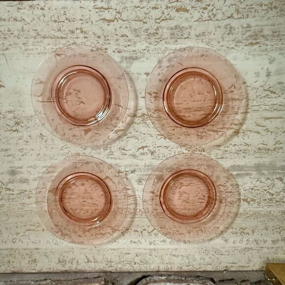 Vintage  Cambridge glass bread/salad/dessert plates set of 4 - Picture 2 of 13